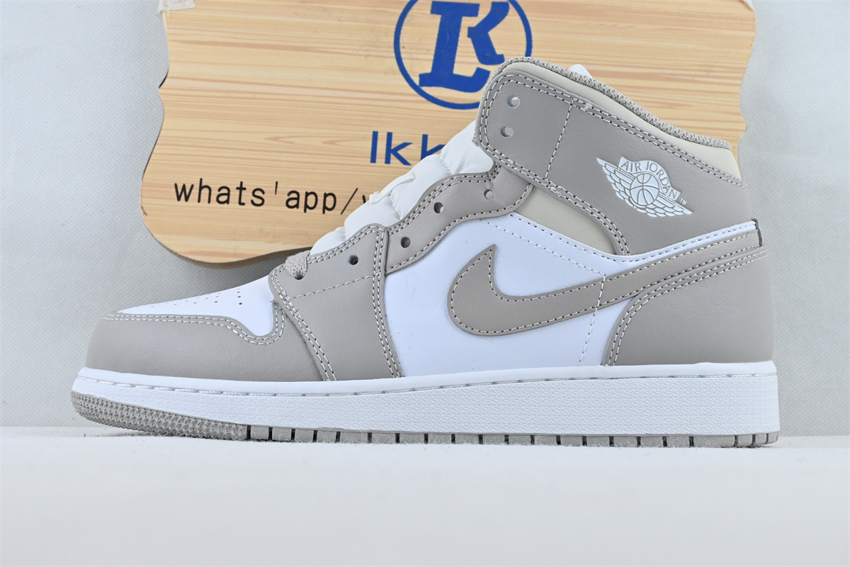Jordan 1 Mid Linen