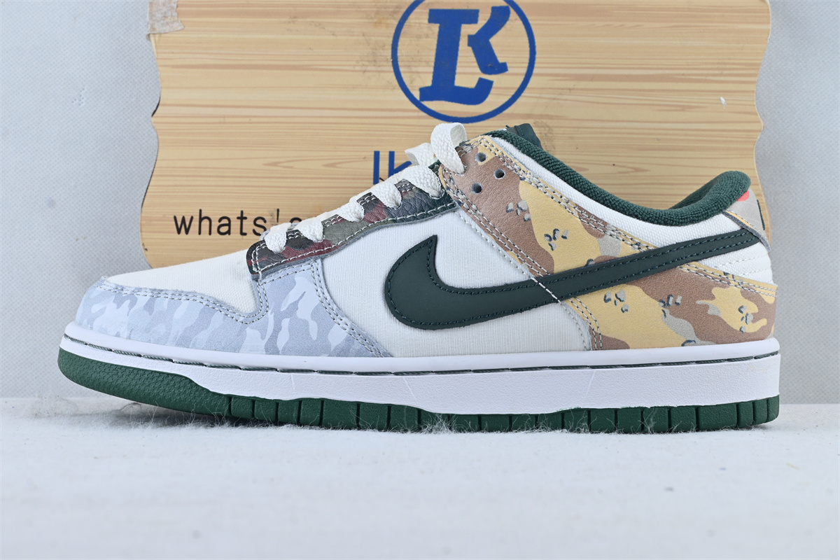Nike Dunk Low 