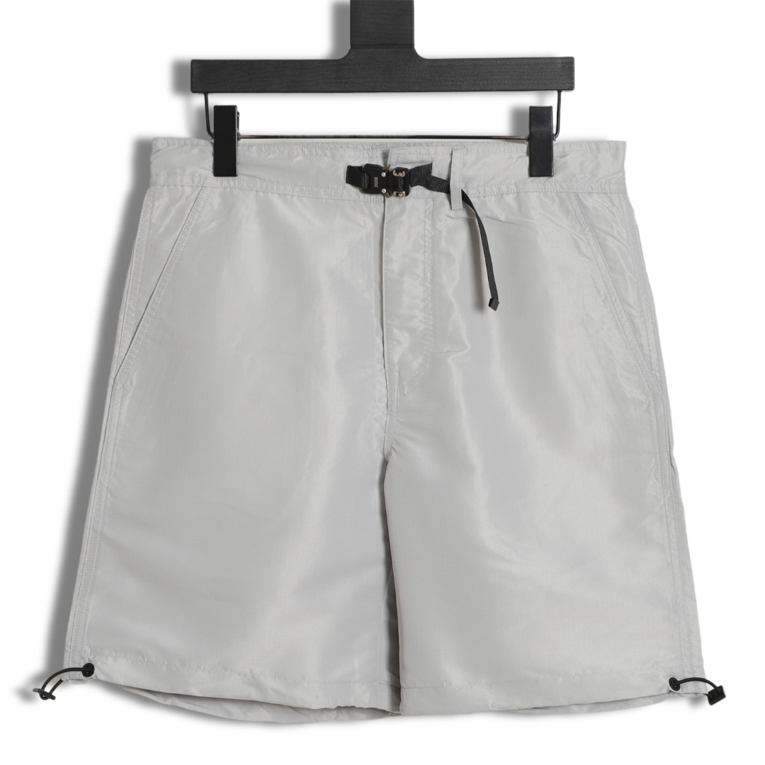 D10r shorts