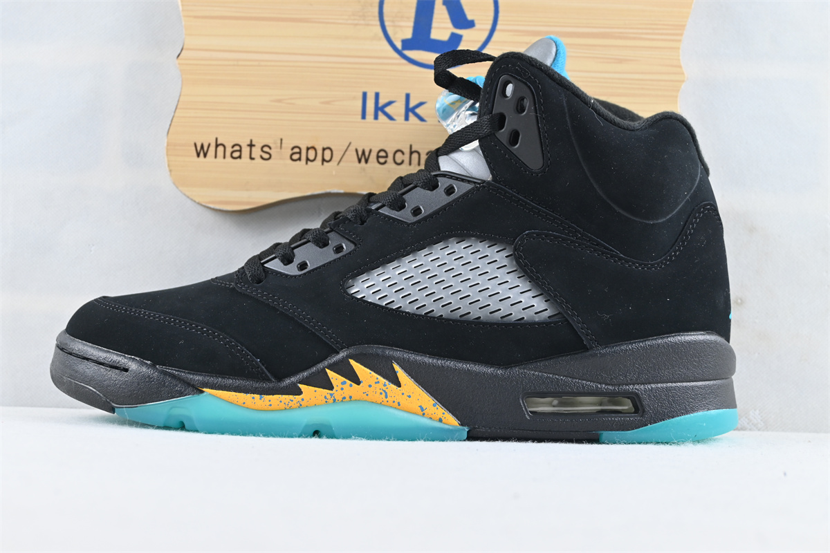 Jordan 5 Retro Aqua