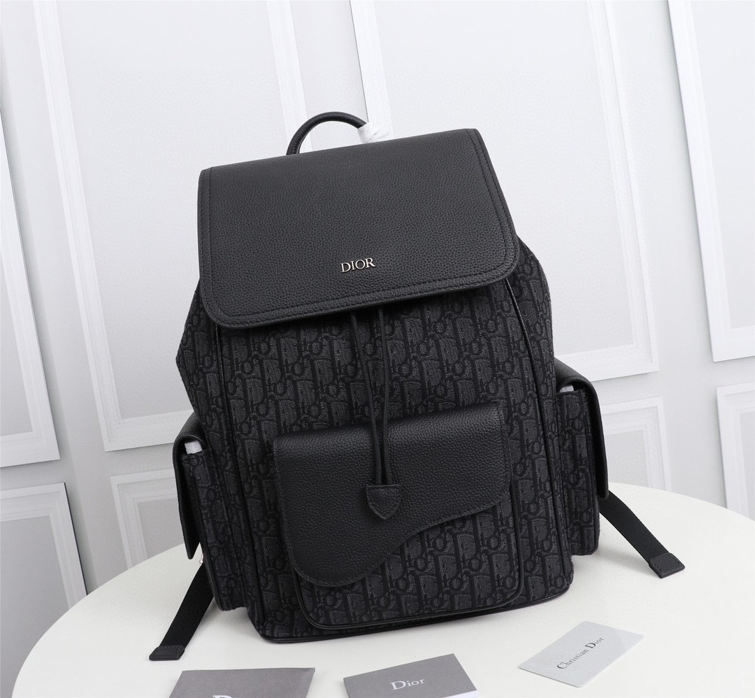 D10r Backpack