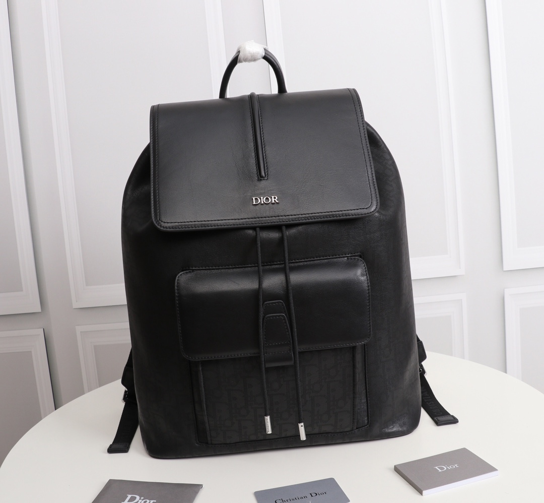 D10r Backpack