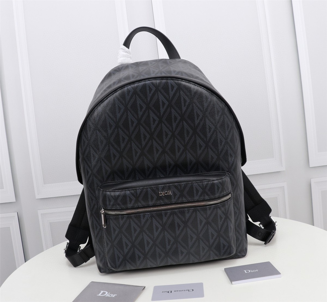 D10r Backpack