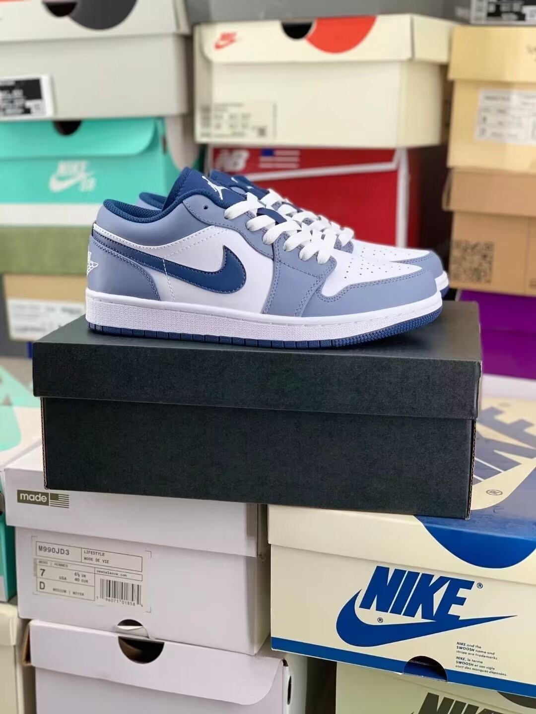Air Jordan 1 Low