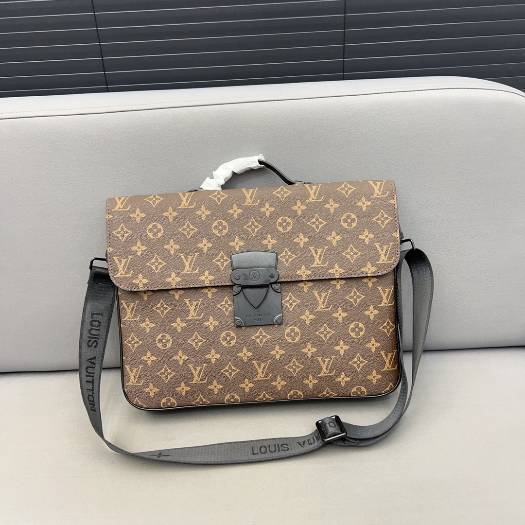 L0vis Vvtt0n bag