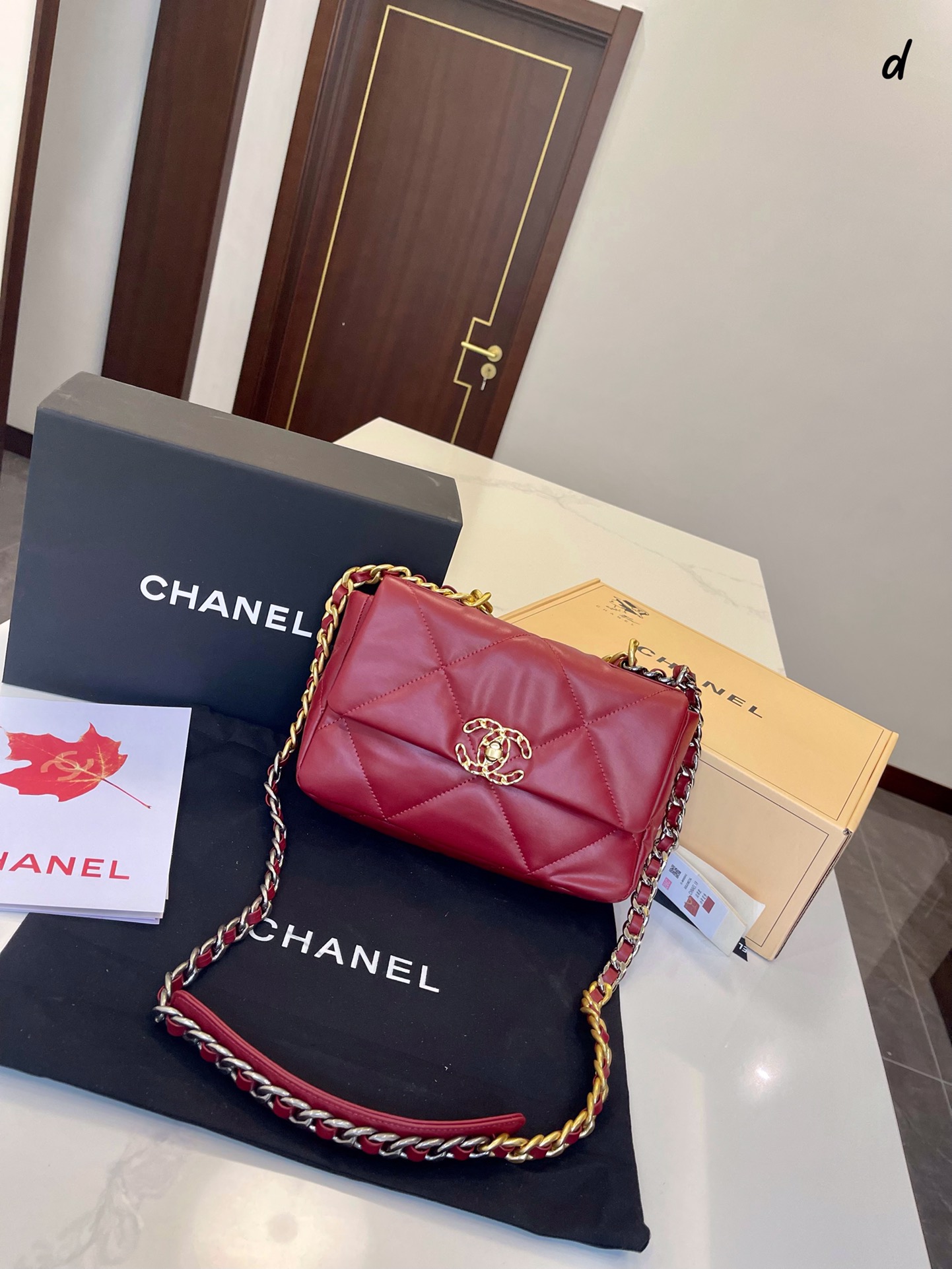 Ch**el bag