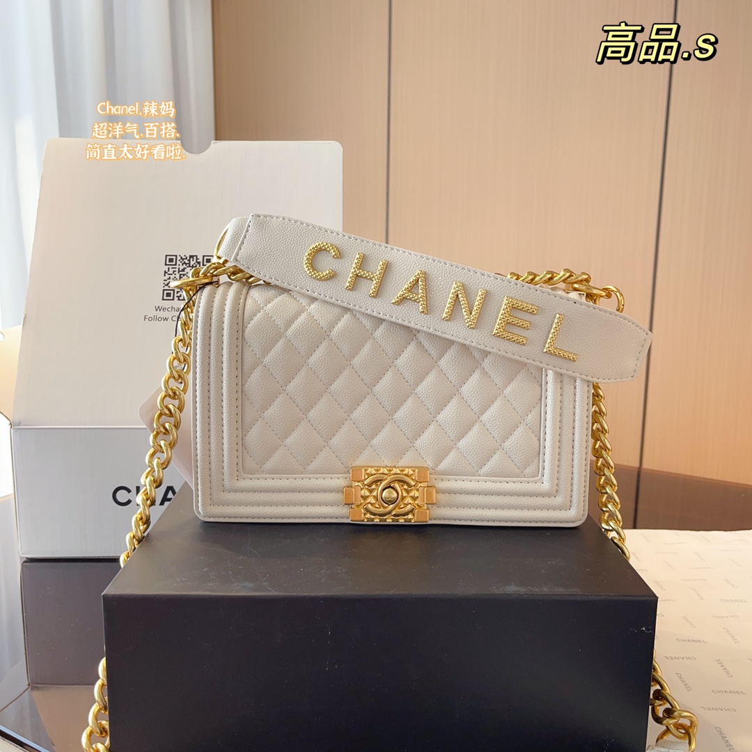 Ch**el bag
