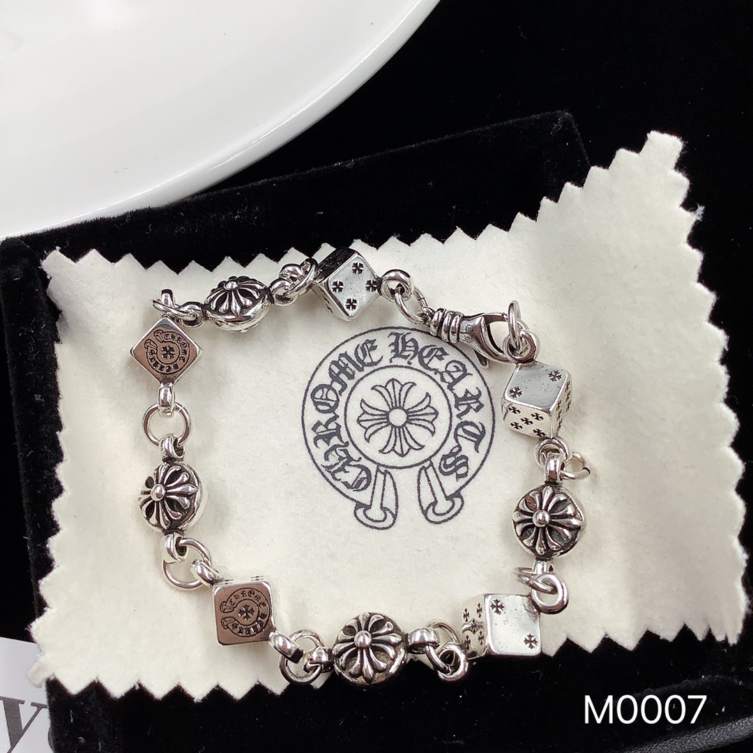 Ch*0me He**ts Bracelet