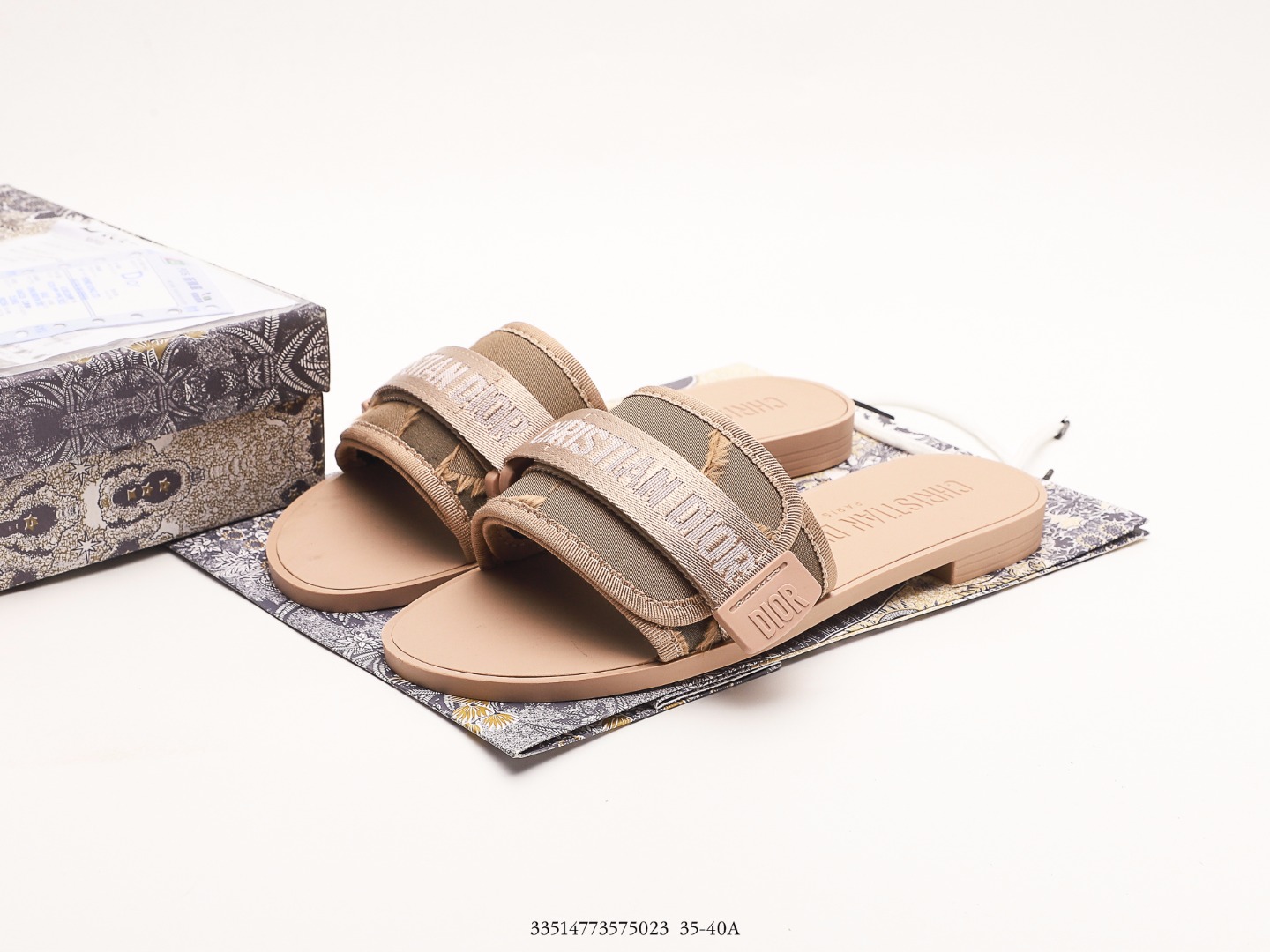 D10r slipper