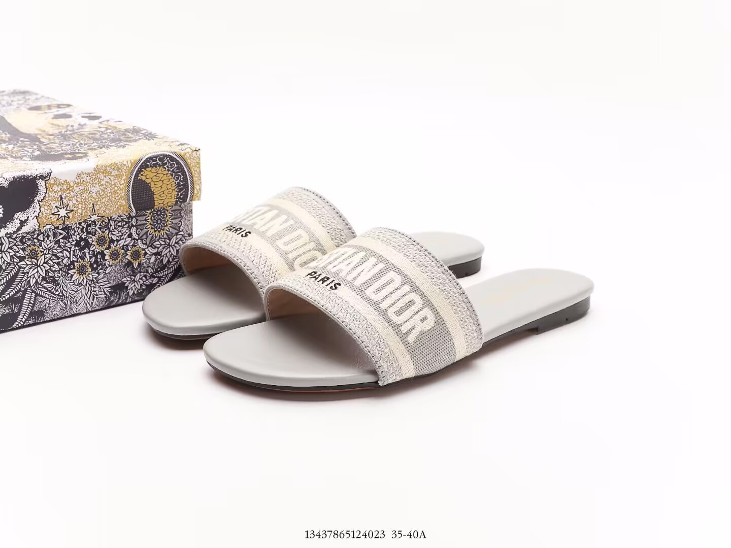 D10r slipper