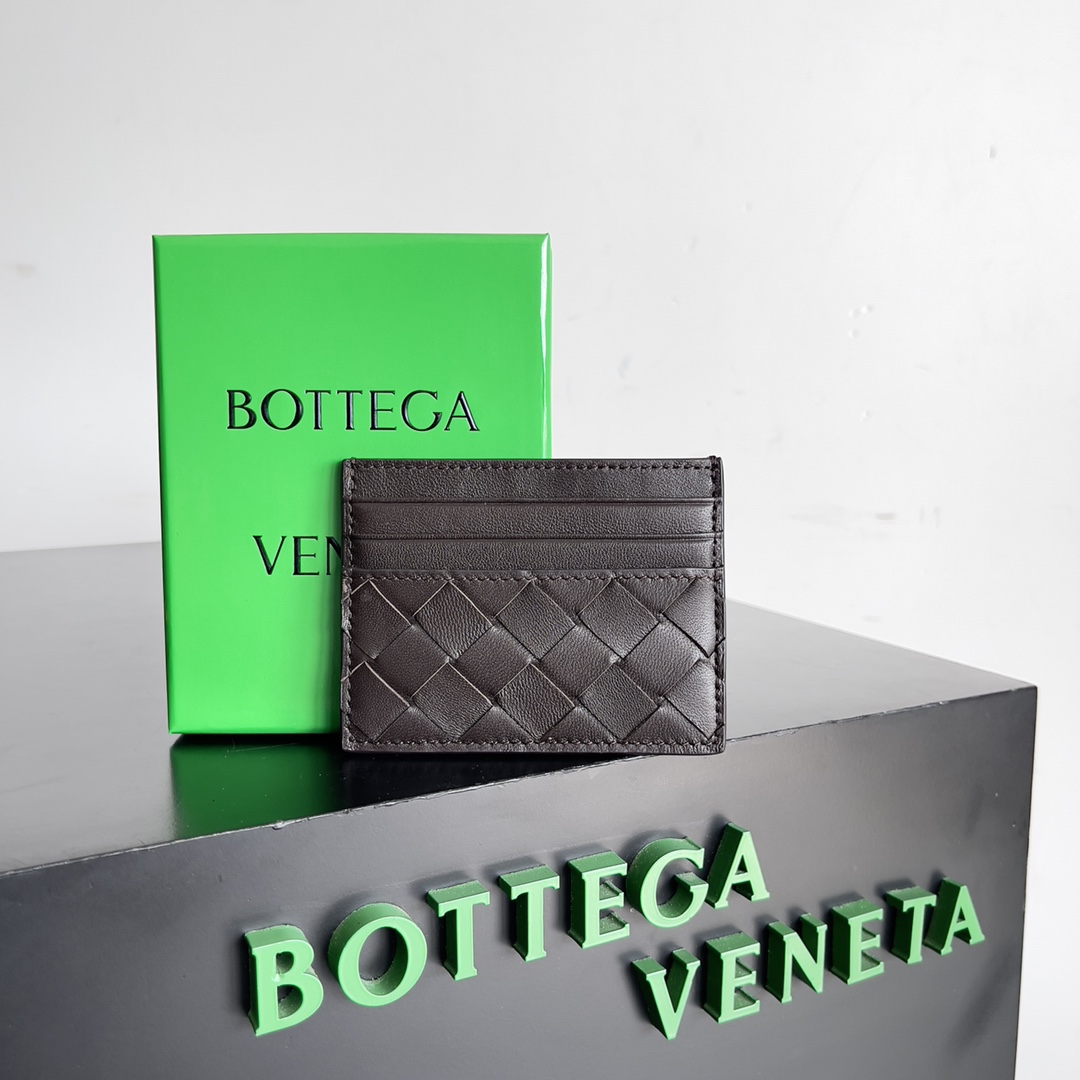 B0tt*ga Ven*ta