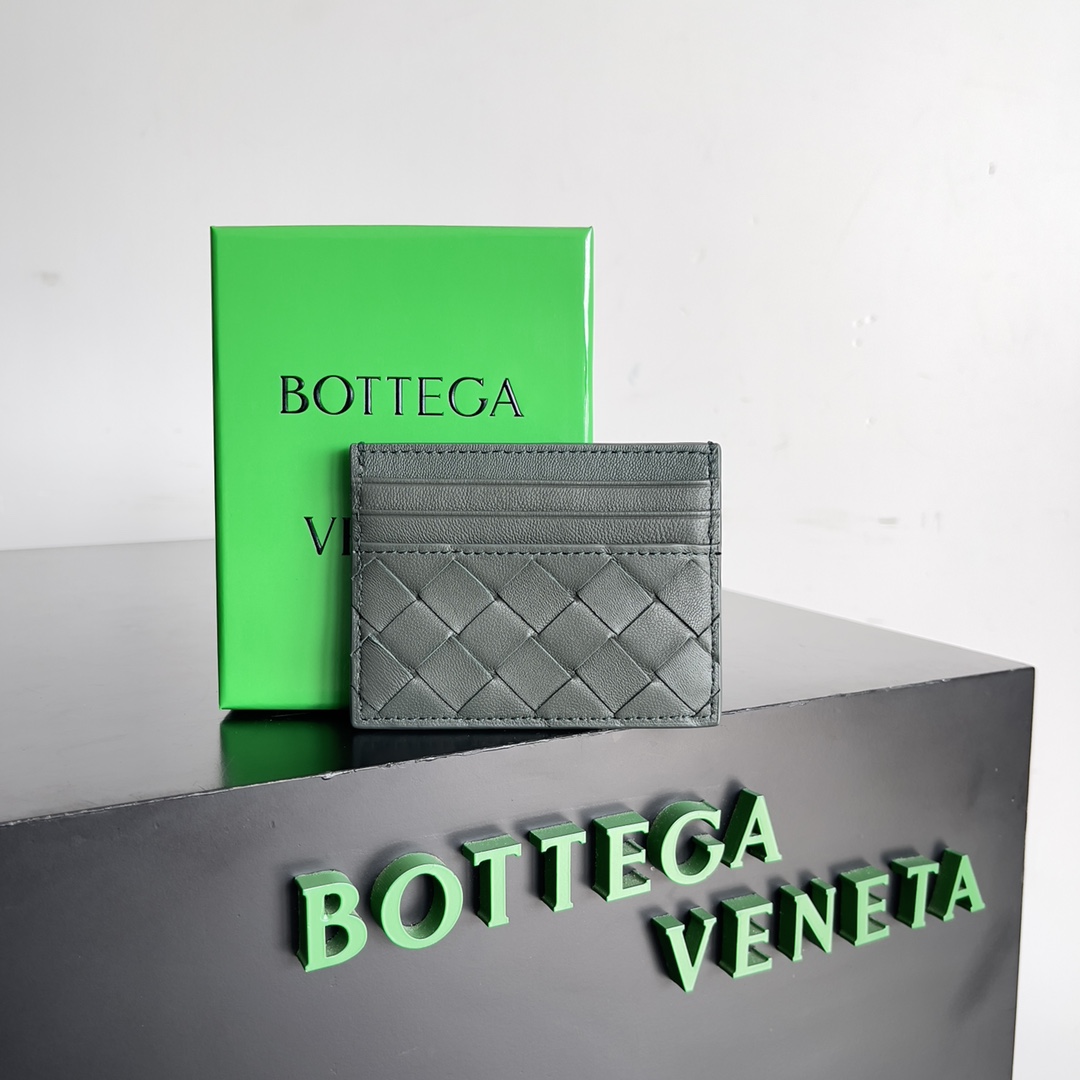 B0tt*ga Ven*ta