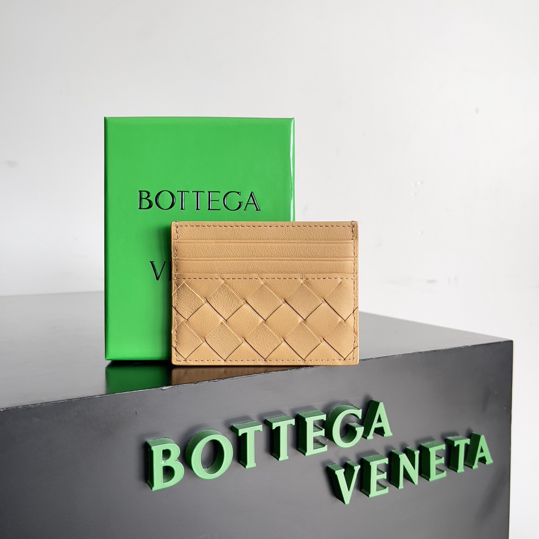 B0tt*ga Ven*ta