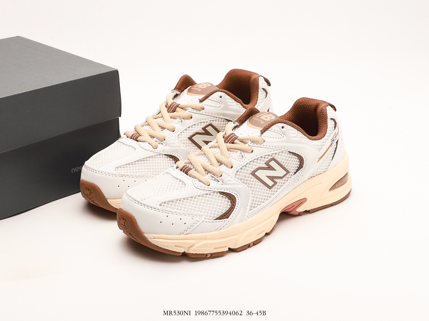 New Balance 530