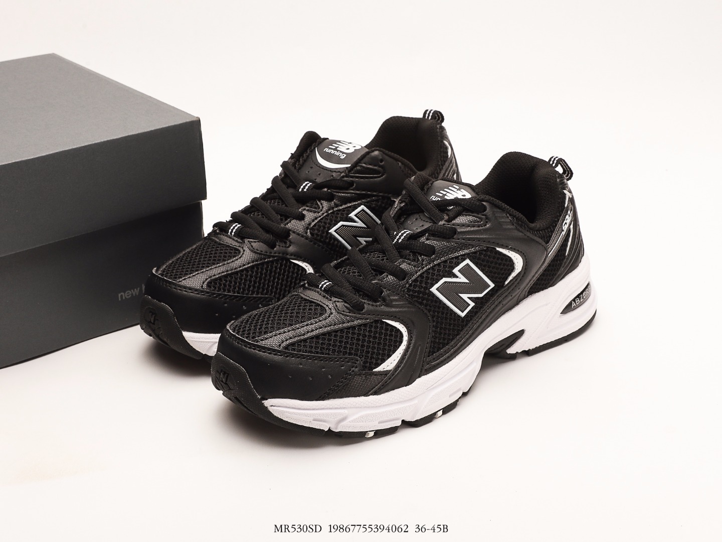 New Balance 530