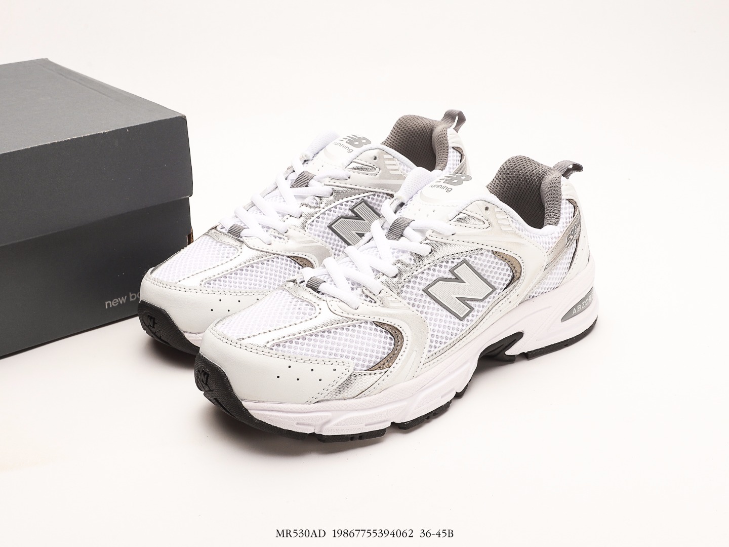 New Balance 530