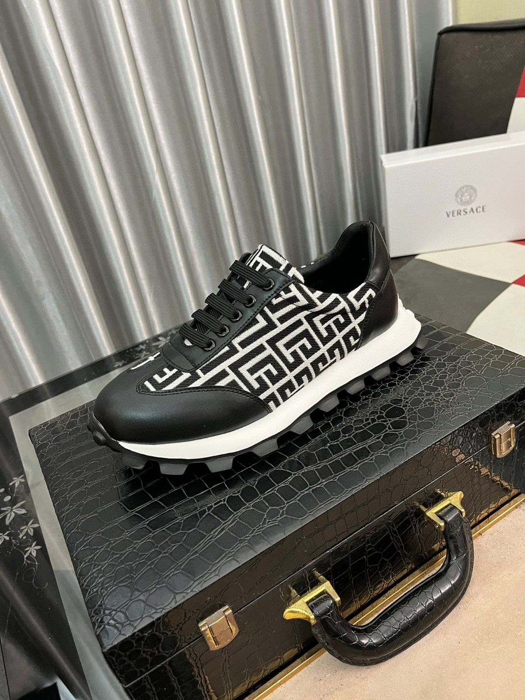 Versace Sneaker
