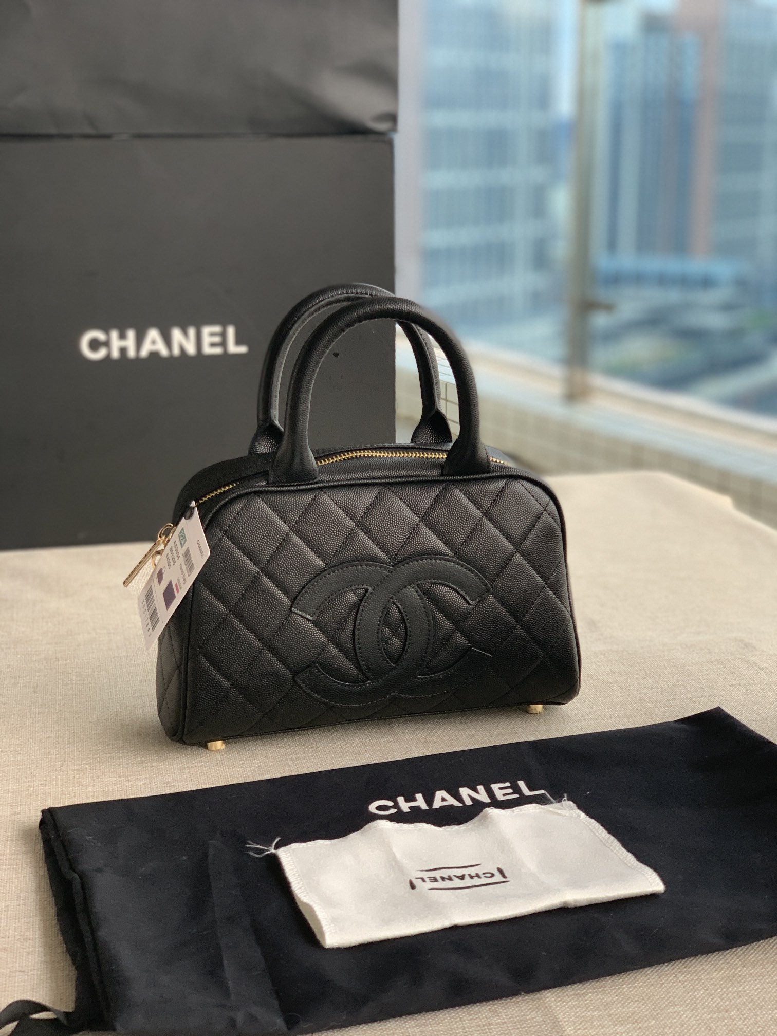 Ch**el bag