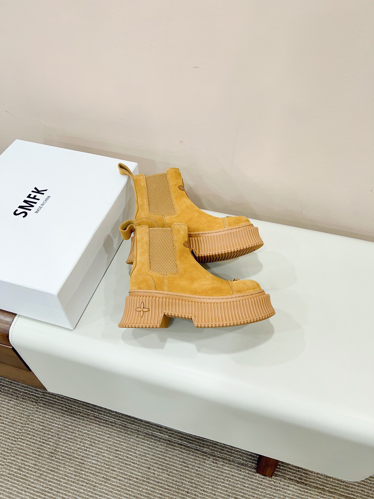SMFK Boots