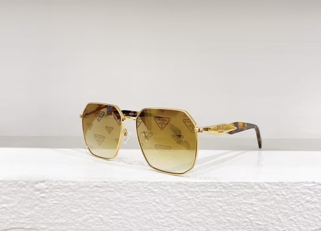 Pra*a Sunglasses