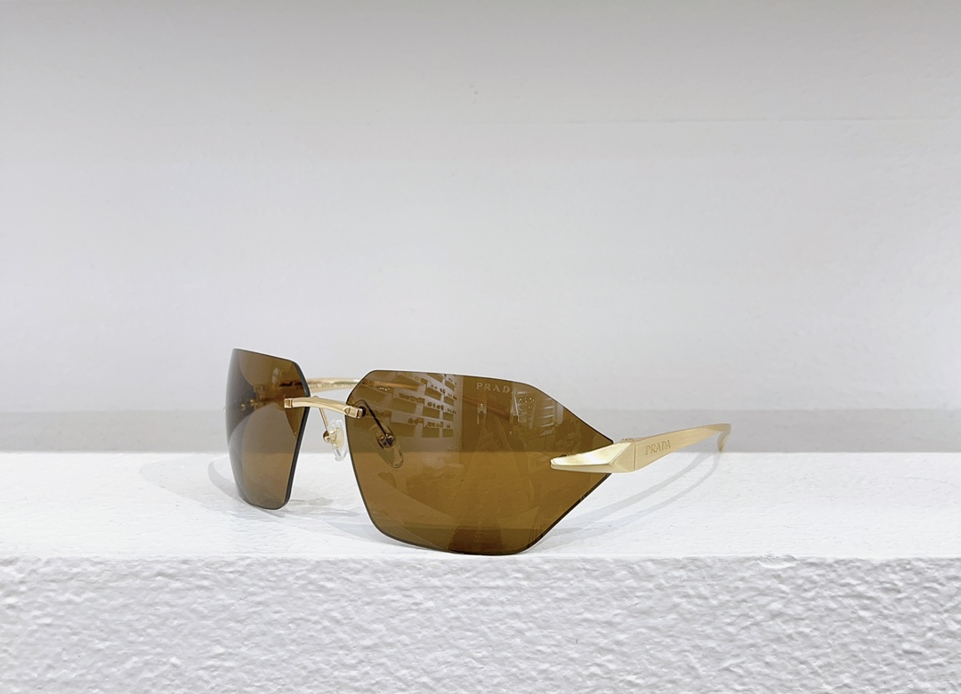Pra*a Sunglasses