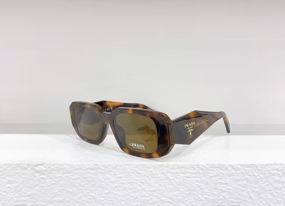 Pra*a Sunglasses