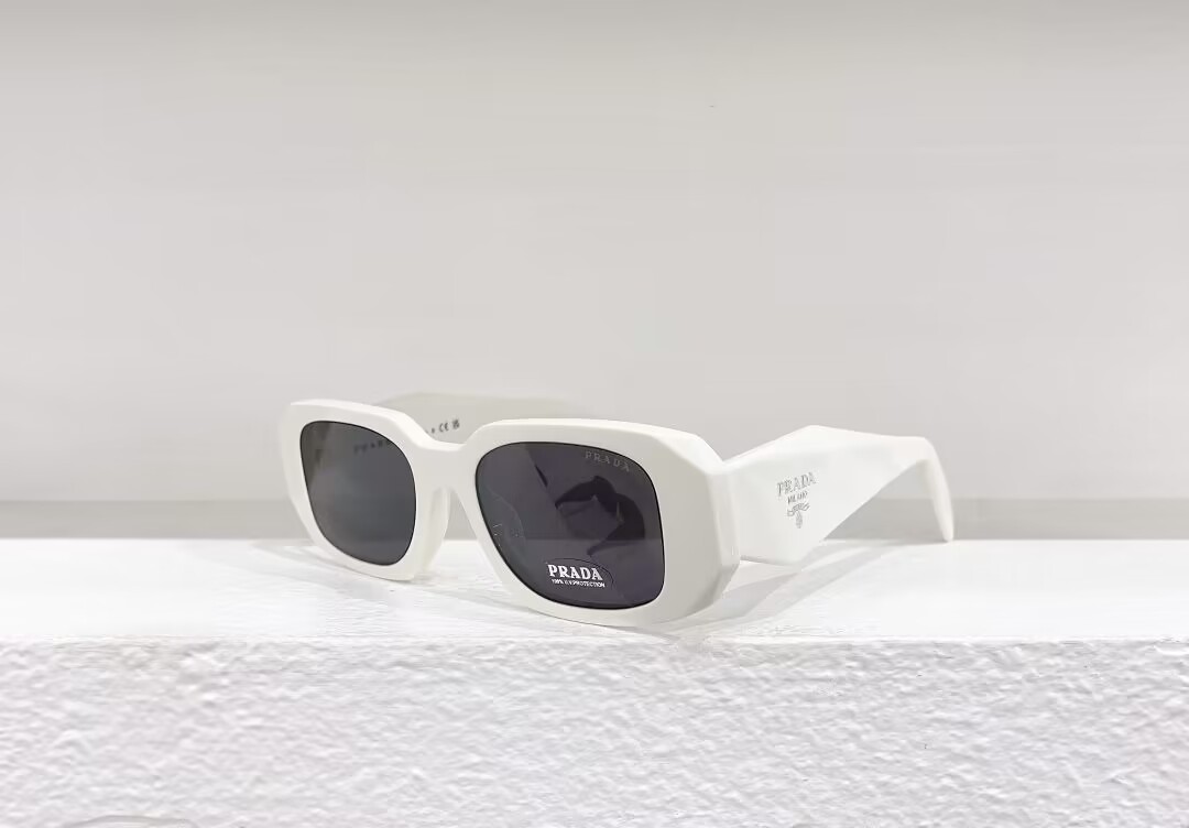 Pra*a Sunglasses