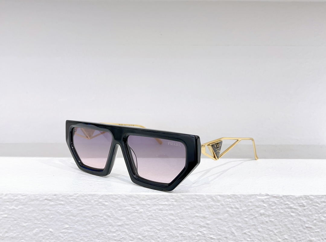 Pra*a Sunglasses
