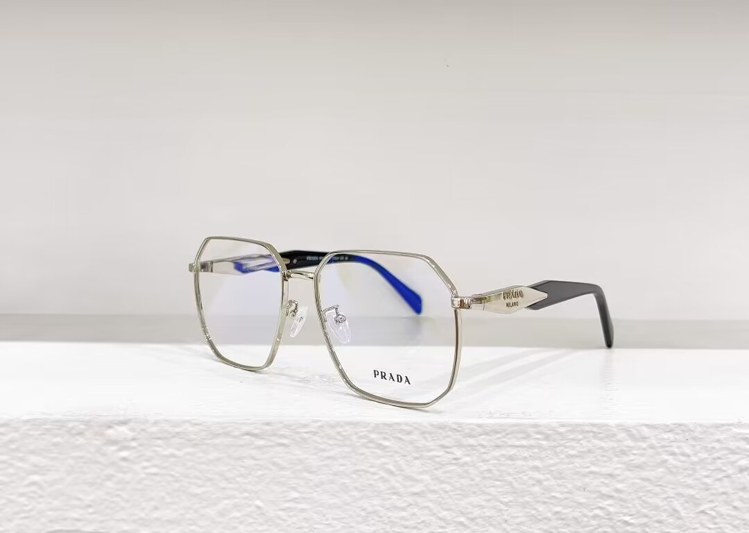 Pra*a Sunglasses