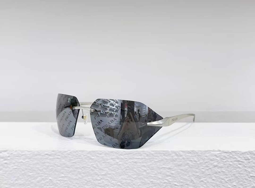 Pra*a Sunglasses