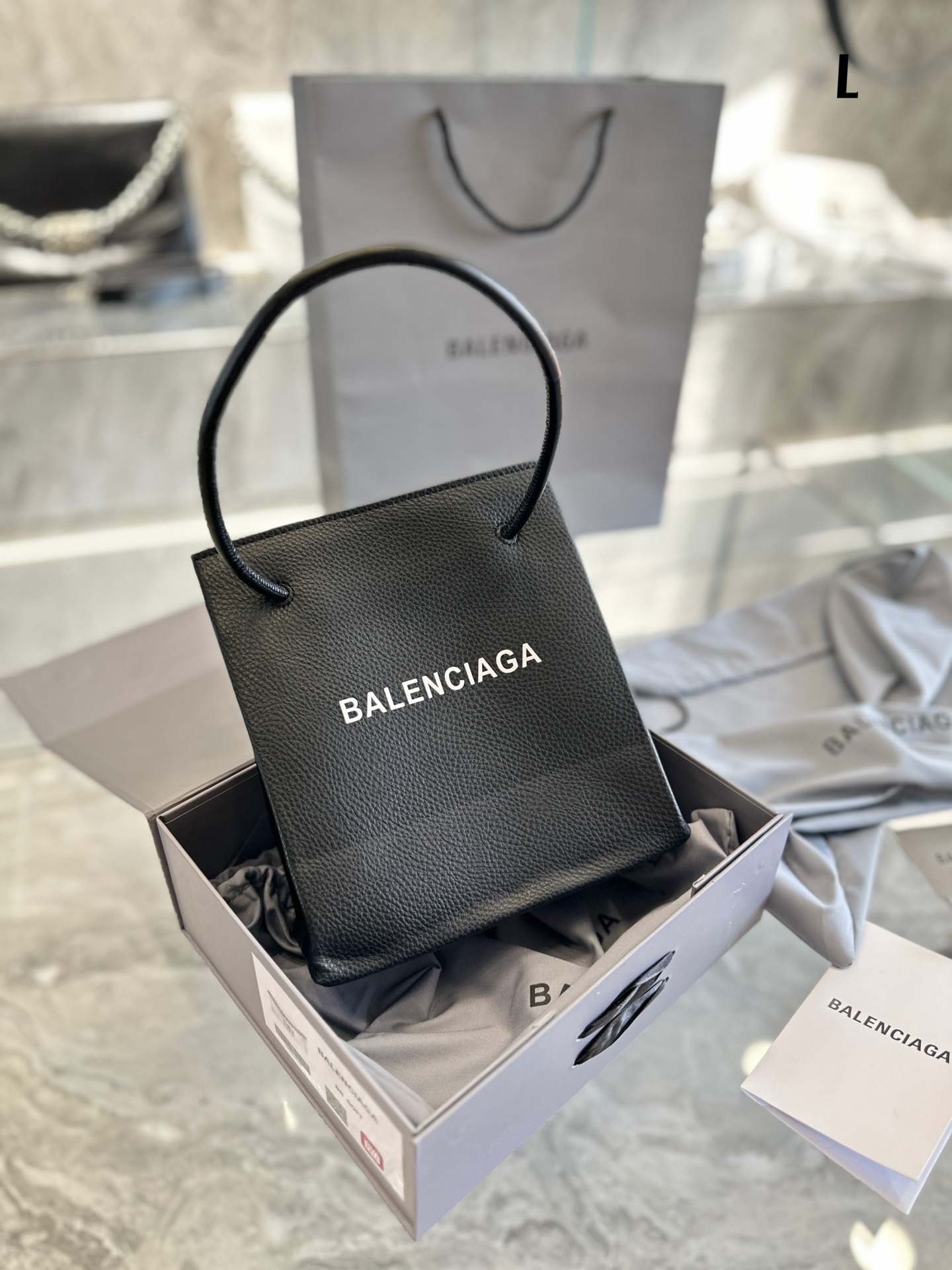 Ba1en*iaga Tote Bag