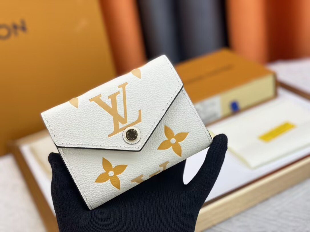 L0vis Vvtt0n Wallet