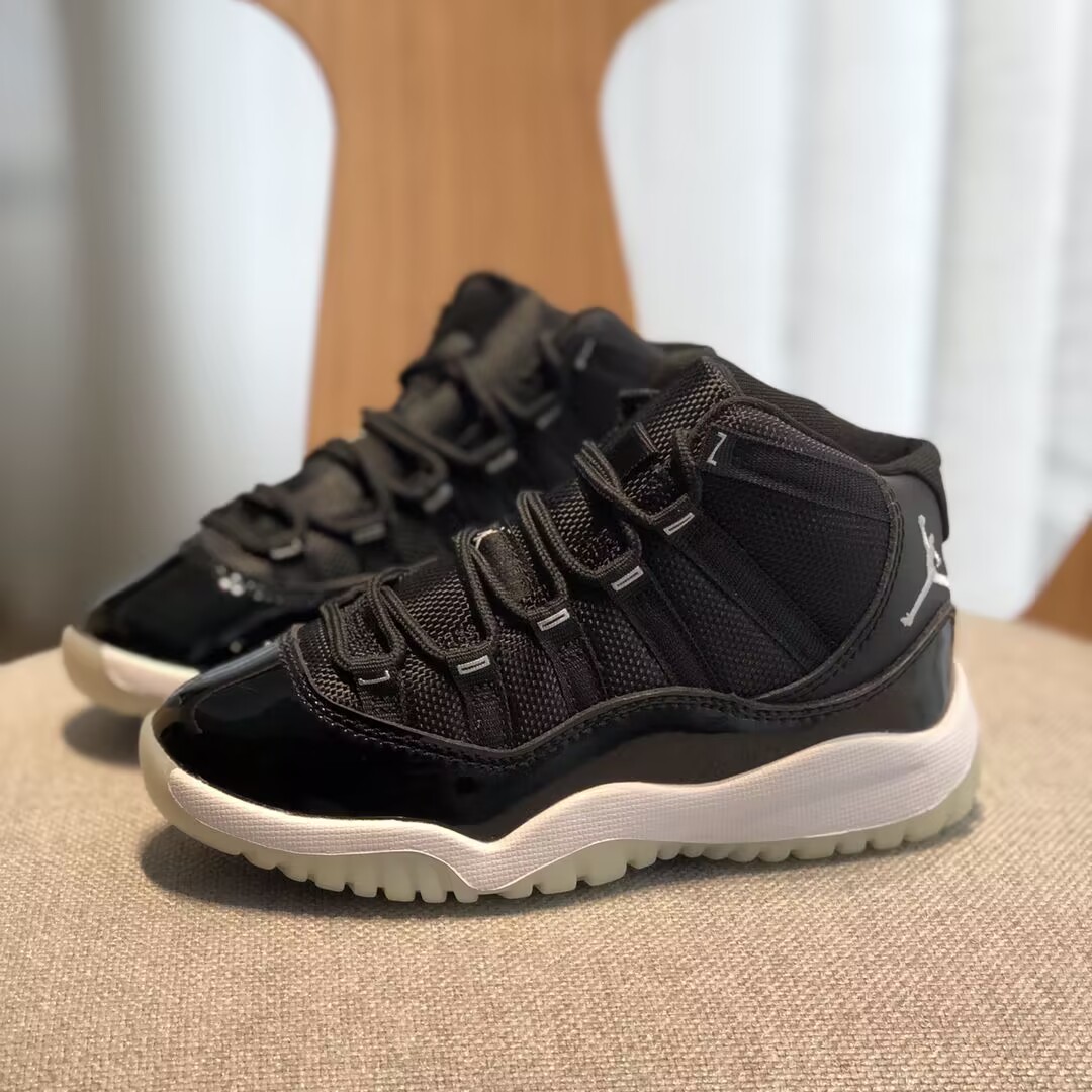 Air Jordan 11 Jubilee