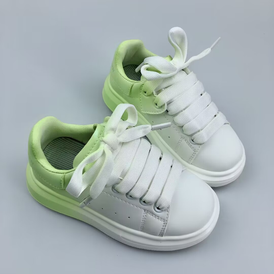 A1exa*der Mcqv*en Sneaker (PS)
