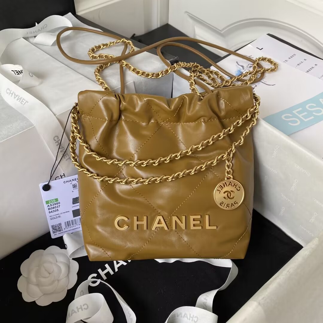 Ch**el 22 Handbag Large 22S Calfskin