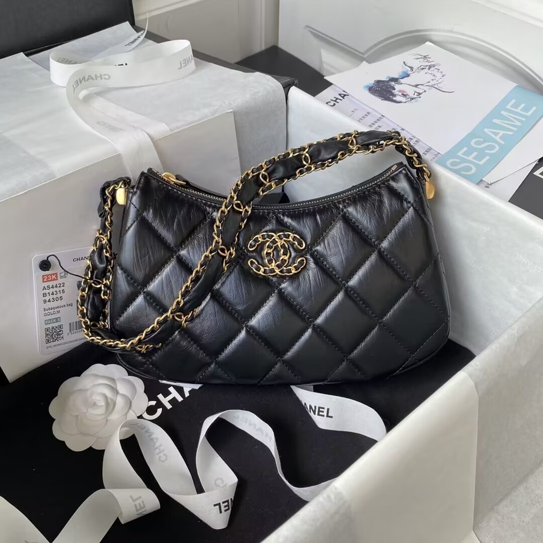 Ch**el bag