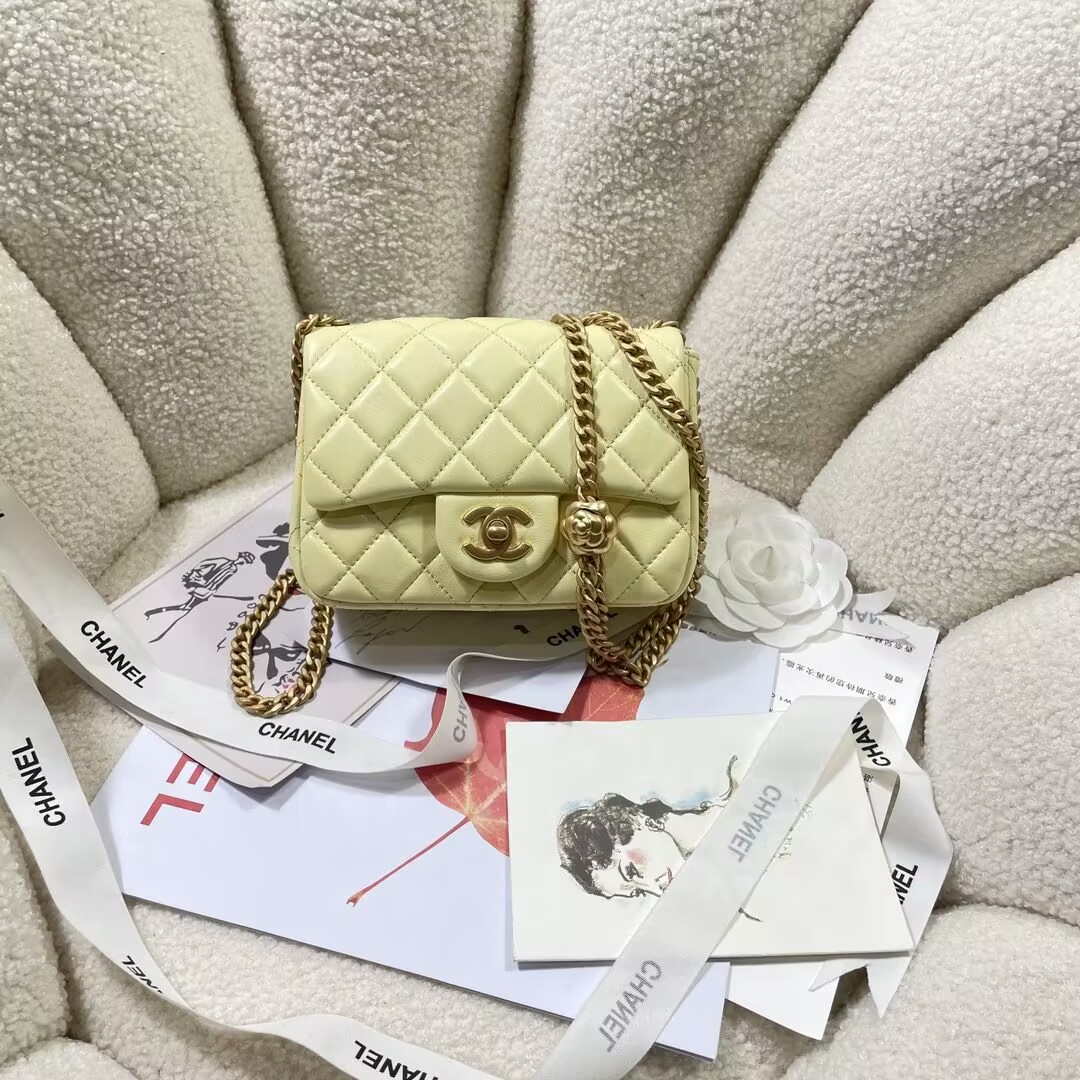 Ch**el bag