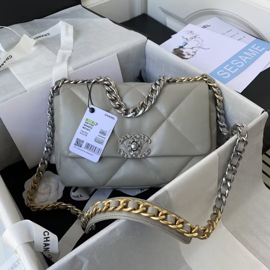 Ch**el bag