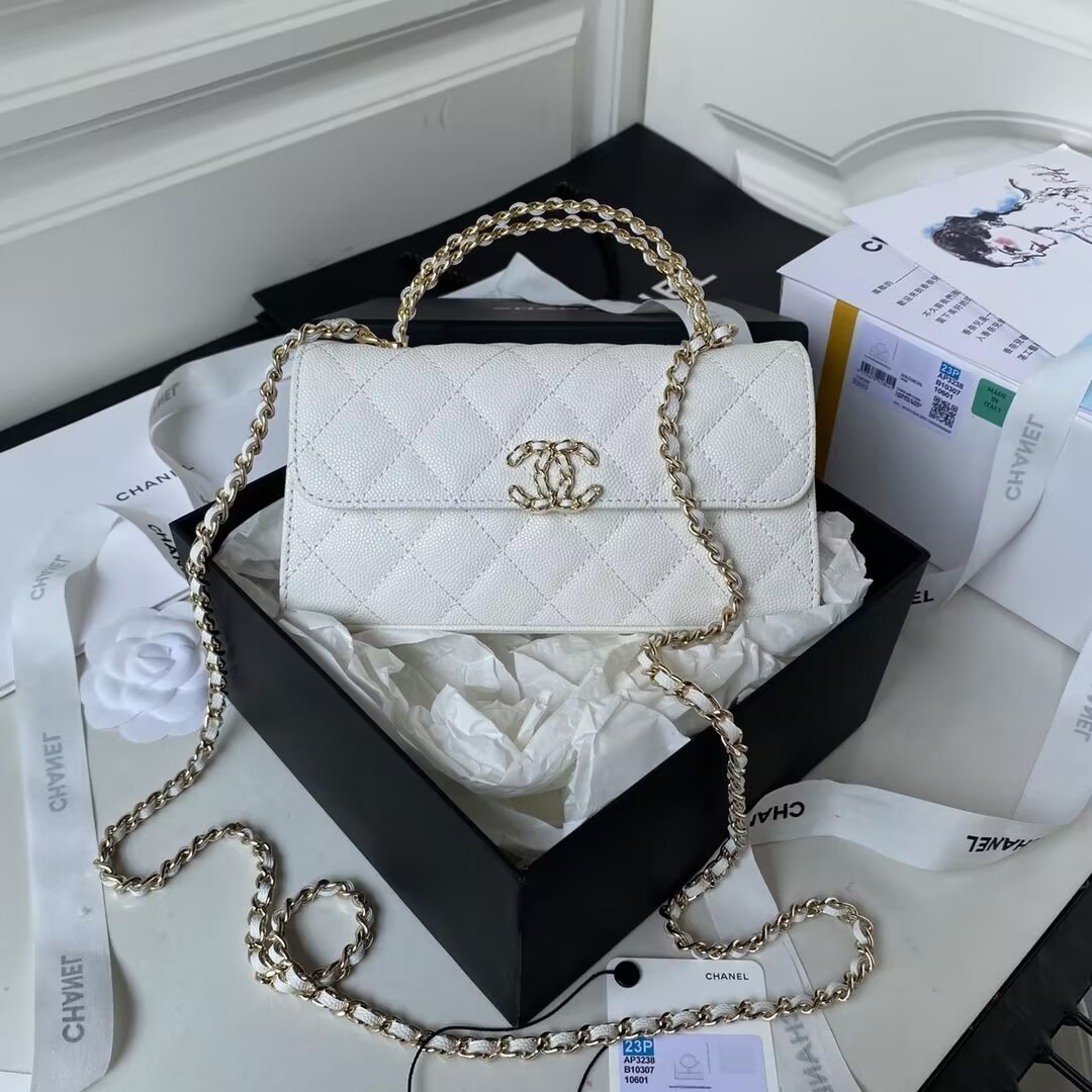 Ch**el bag