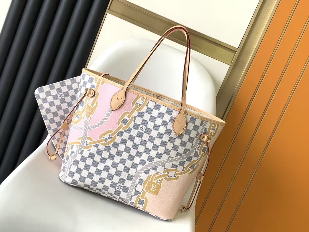 L0vis Vvtt0n Monogram DAMIER