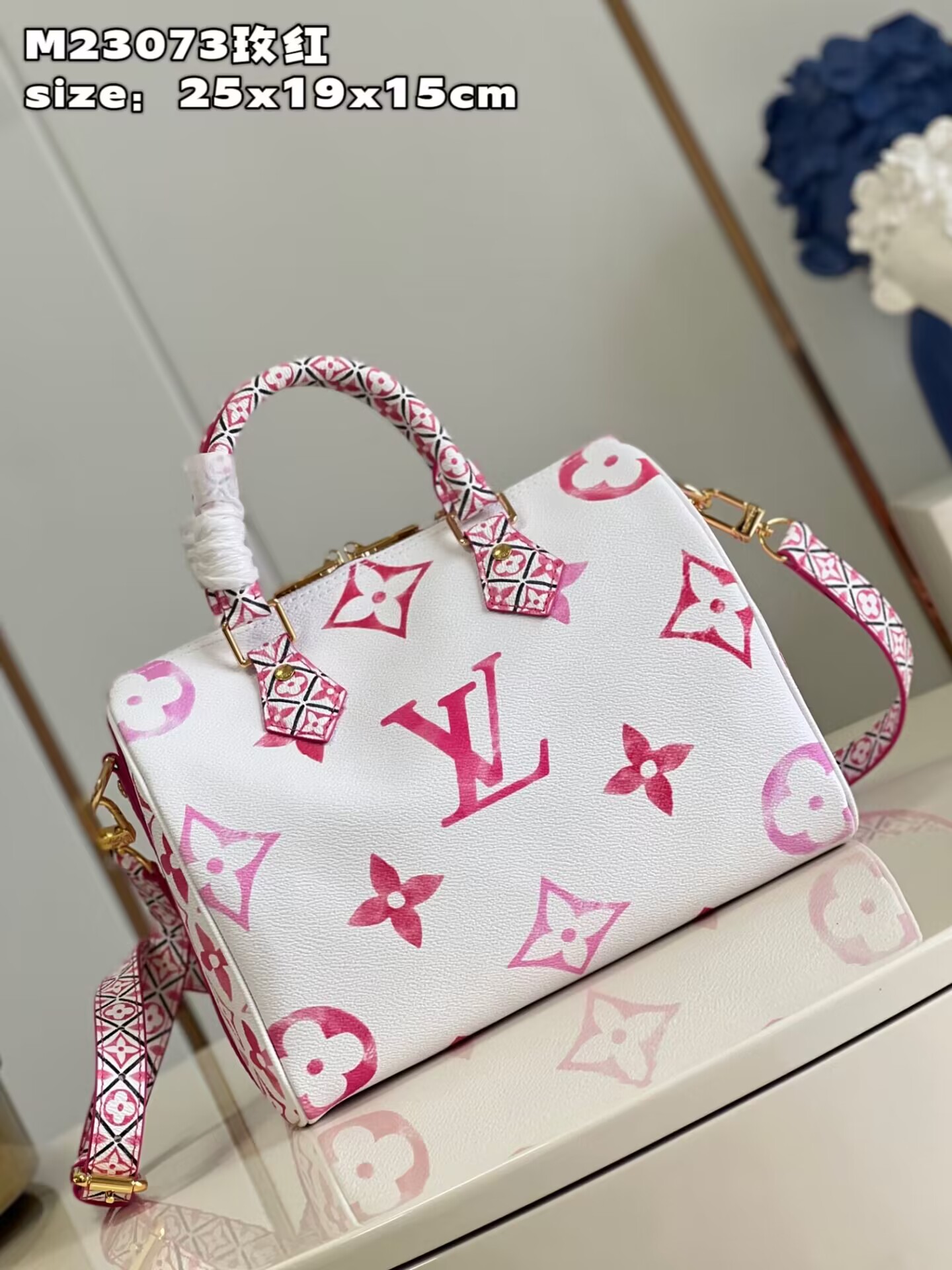 L0vis Vvtt0n Tote Bag
