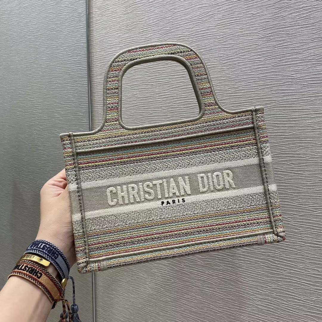D10r Tote Bag