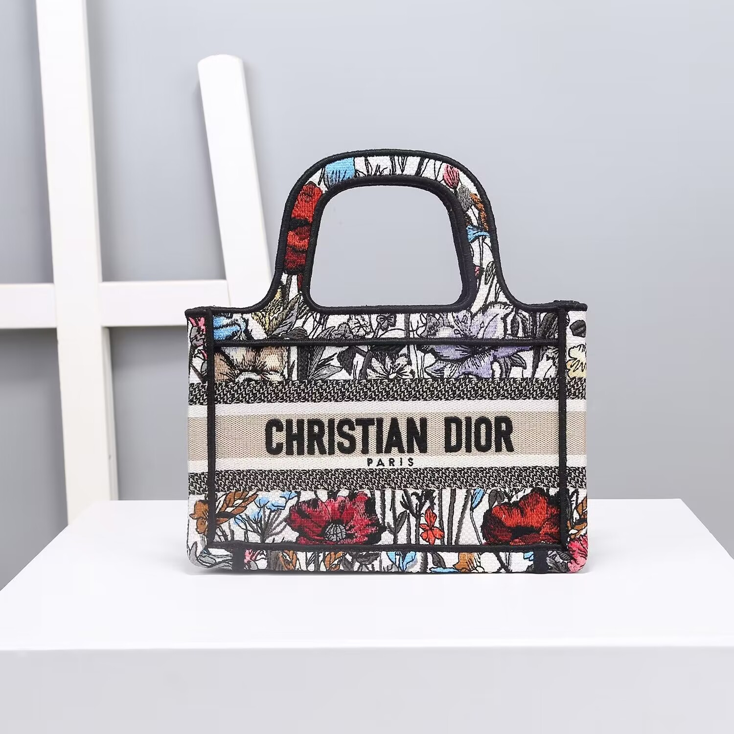 D10r Tote Bag