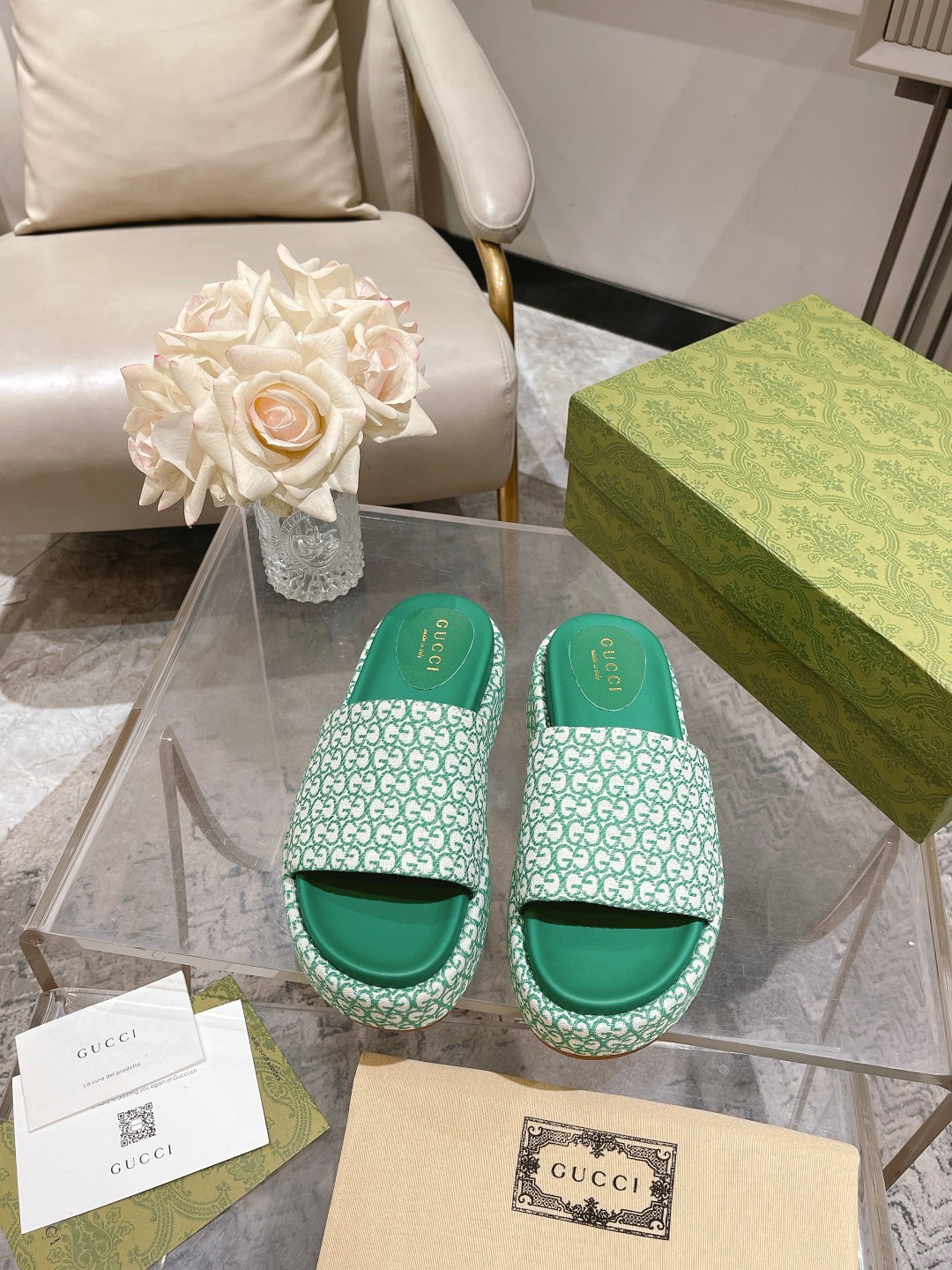 Gvc*1 Slide Sandal