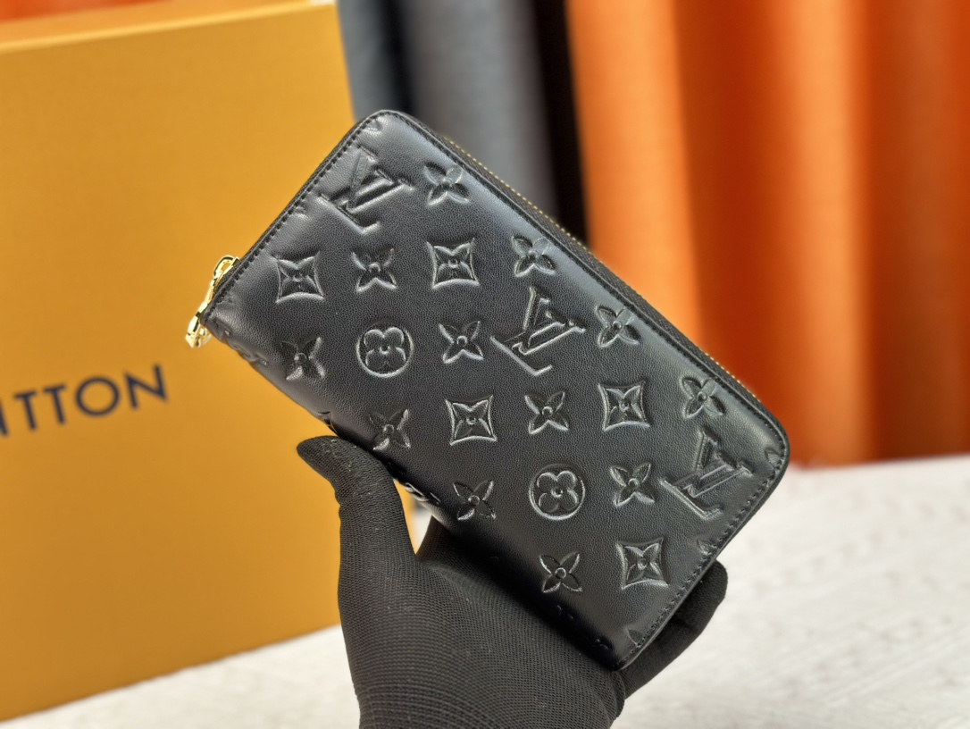 L0vis Vvtt0n Wallet Black