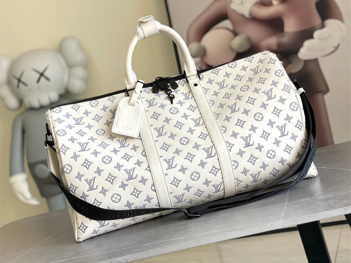 L0vis Vvtt0n Keepall