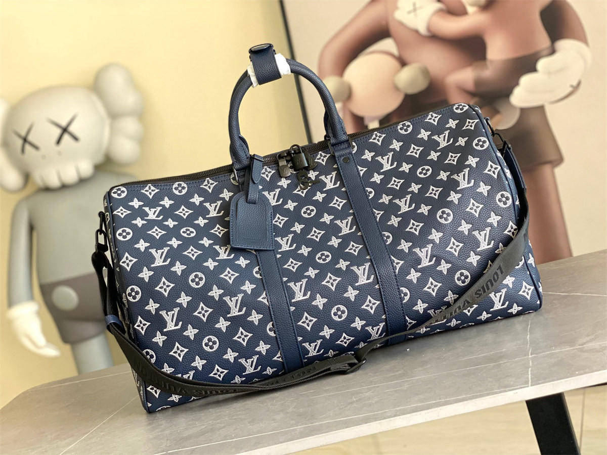 L0vis Vvtt0n Keepall