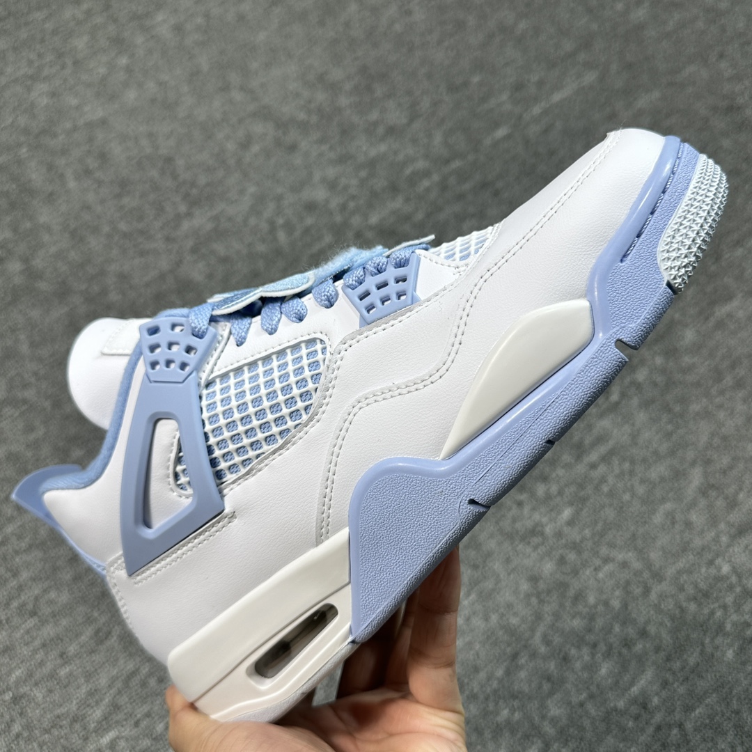 Air Jordan 4s 