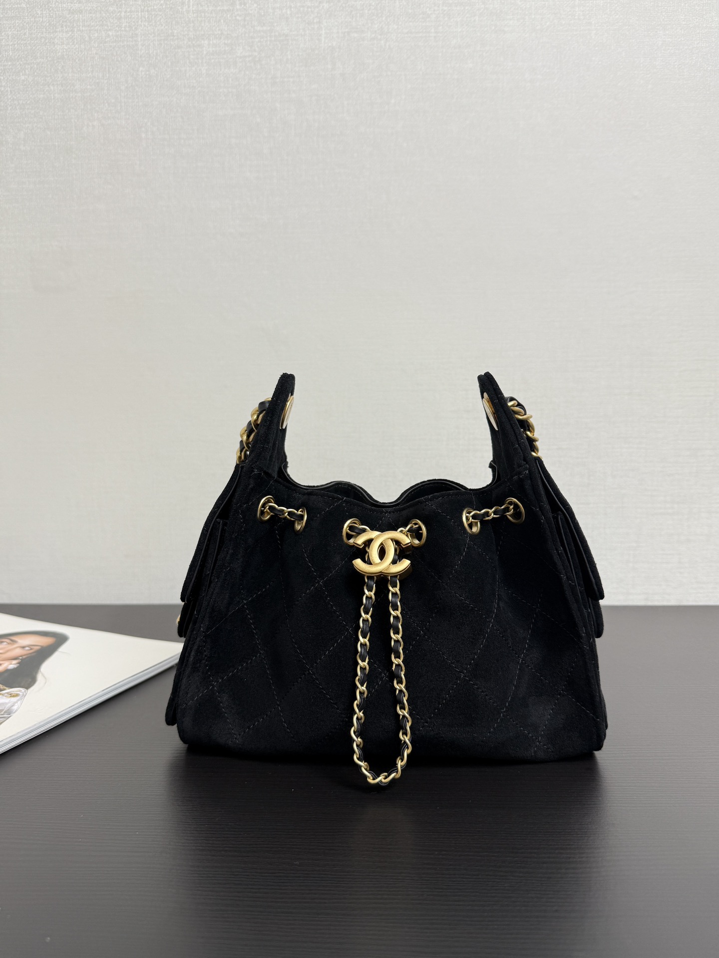 Ch**el mini Black