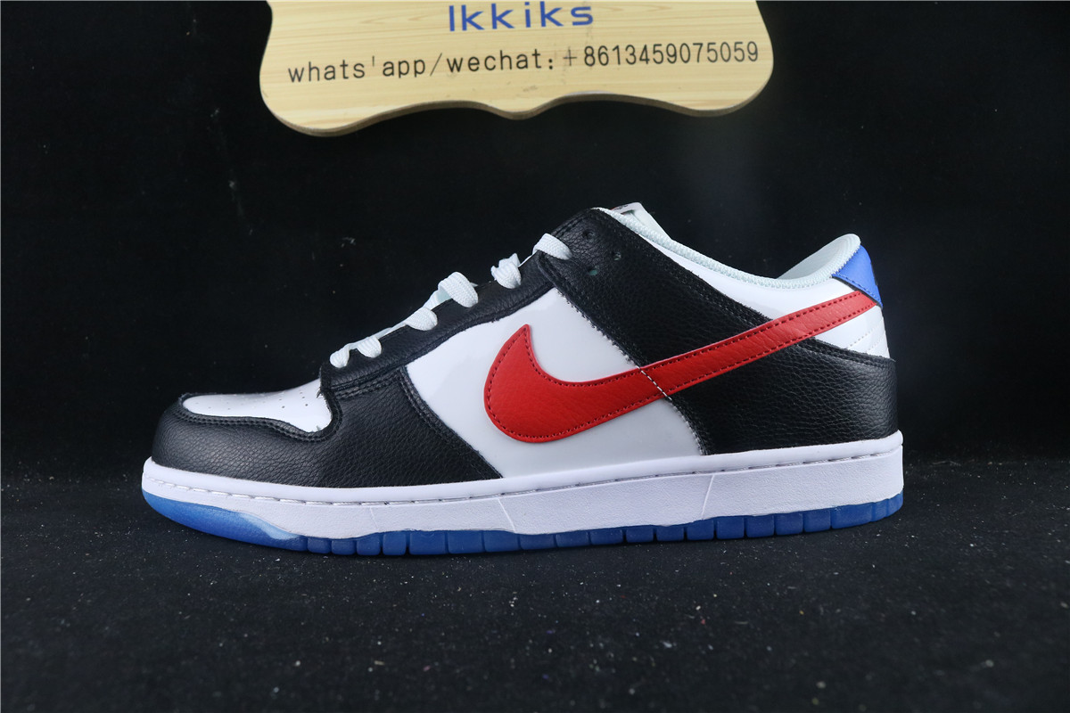 Nike Dunk Low 
